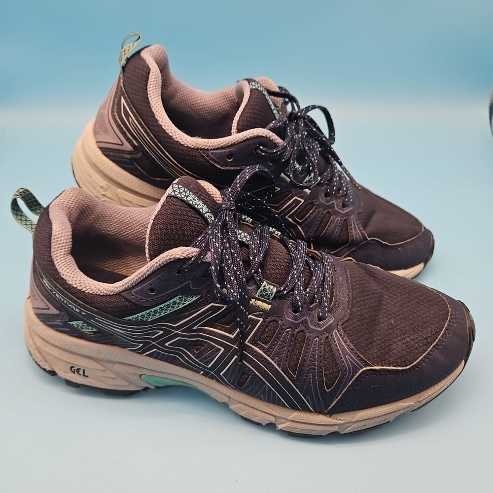 Asics Women's Gel - Venture 7 Running Shoes Excellent Used Condition Size 9